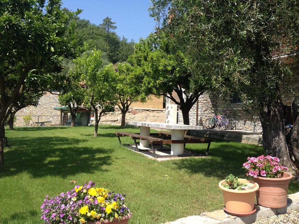 Agriturismo Gli Ulivi Garlenda Cameră foto