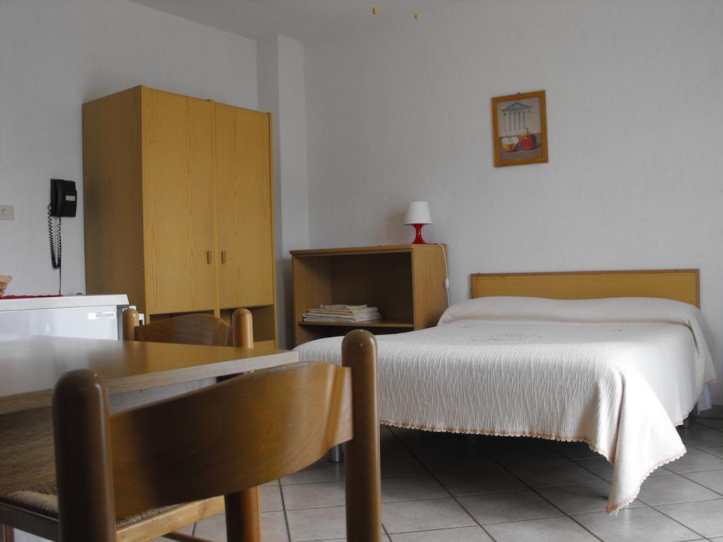 Agriturismo Gli Ulivi Garlenda Cameră foto